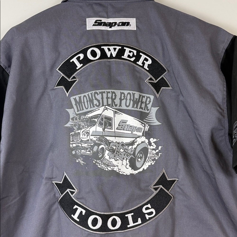 Snap-on Two-Tone Gray and Black Men's Shirt Size XL